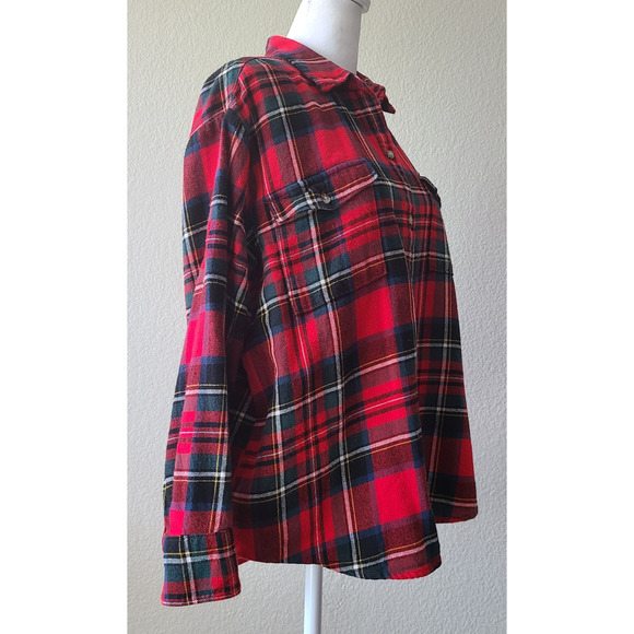 Old Navy Checked Women's The Boyfriend Shirt Button Up Sz‎ Medium Petite Preppy - Picture 11 of 13